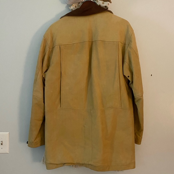 ☀️ Golden Bear • Suede Jacket - Picture 6 of 8